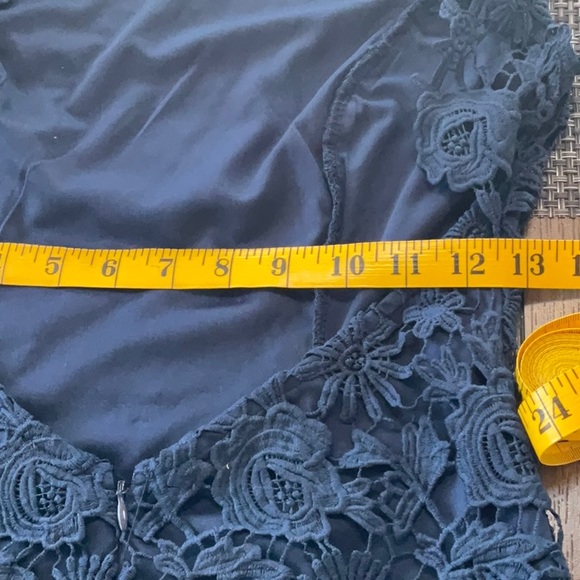 NWT lulu s envy blue lace dress 👗 - Picture 12 of 14